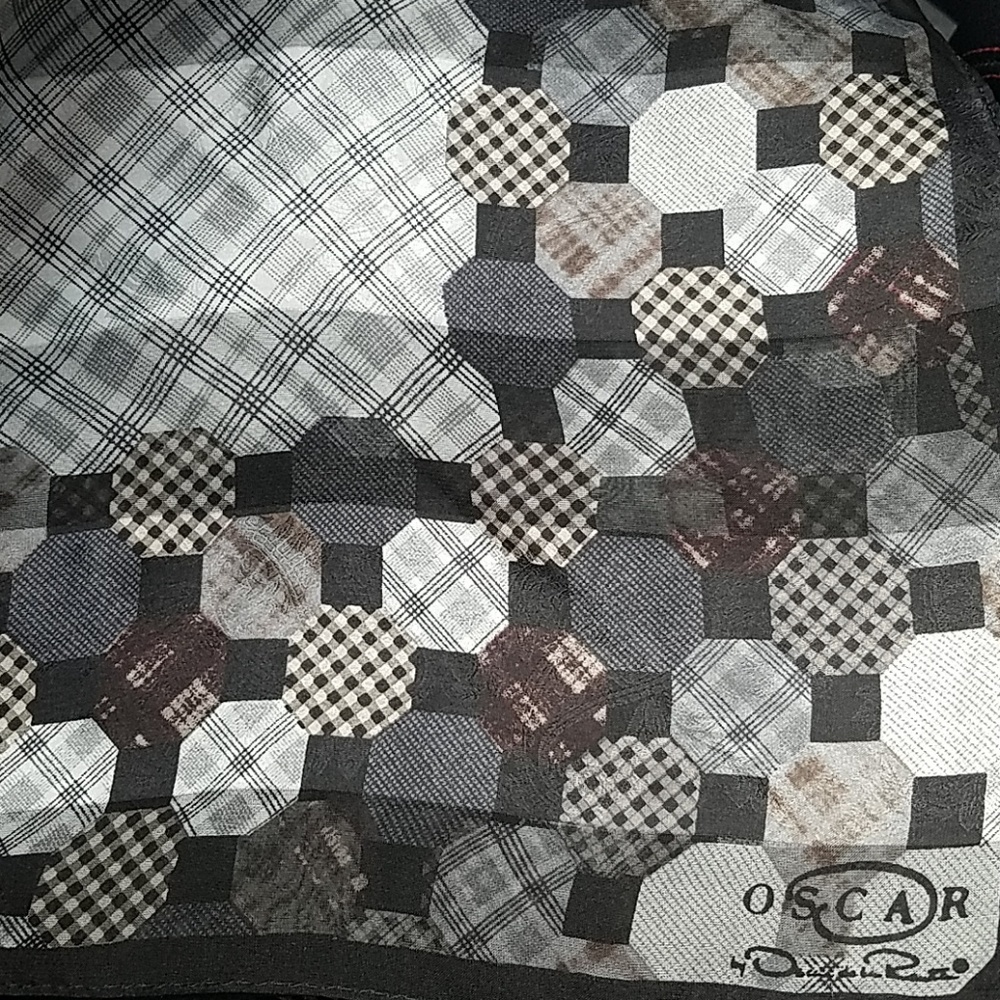Oscar de la Renta Scarf